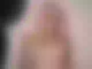 Live sex webcam photo for UrHotDreams