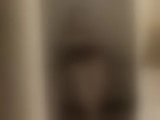 Live sex webcam photo for ailynrouss