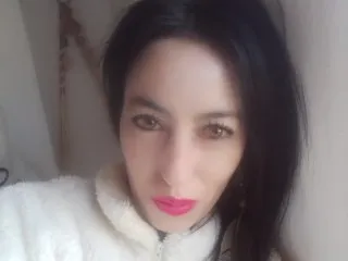 Live sex webcam photo for emunathomson
