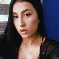 Live sex webcam photo for AALLYI1 #276505573