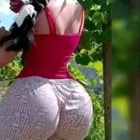 Live sex webcam photo for Ahlam-68 #278013684