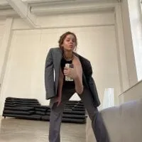 Live sex webcam photo for AlbertaDaughters #277063793