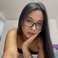 Live sex webcam photo for Alejandraa_07 #275919135