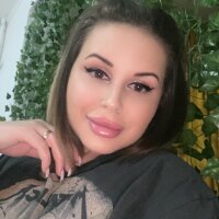 Live sex webcam photo for AlexiaFoxxy #275929454