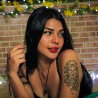 Live sex webcam photo for Amyjules10 #276058567