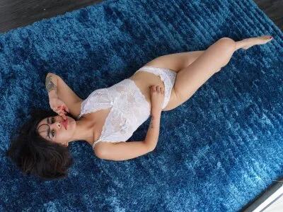 Live sex webcam photo for AnaBlackk #275711854