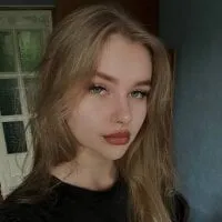Live sex webcam photo for AngelaWadl #276739463