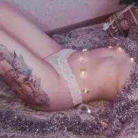 Live sex webcam photo for AnnaRoading #277457650