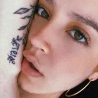 Live sex webcam photo for AnneFtAbbi #276349098