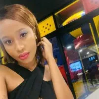 Live sex webcam photo for AnnieMarie_Lee #275950639