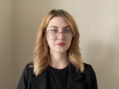 Live sex webcam photo for AprillHen #275489744