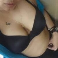 Live sex webcam photo for Arohi- #277013083