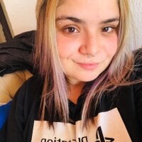 Live sex webcam photo for Aurora326 #276351820