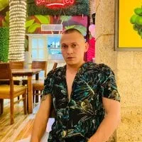 Live sex webcam photo for Austin_bigmen #277227009