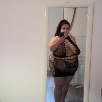 Live sex webcam photo for BBW-HOTTI #275916321