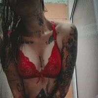 Live sex webcam photo for Bad-Queen #277040800