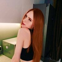 Live sex webcam photo for BellaRoyzz #277790131