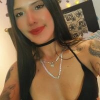 Live sex webcam photo for BellaSally #277739217