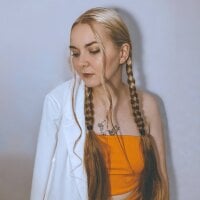 Live sex webcam photo for BettyTownes #277122341