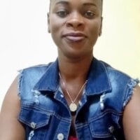 Live sex webcam photo for Bhaddie_Goddesse #277399756