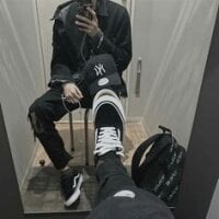 Live sex webcam photo for BlackSky069 #277353478