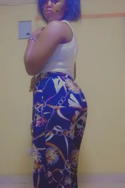 Live sex webcam photo for Black_cuttey19 #275640625