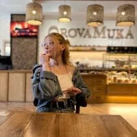 Live sex webcam photo for Bloominglola #276459836