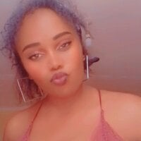 Live sex webcam photo for Bossom_blossom #277237484