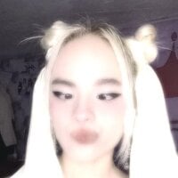 Live sex webcam photo for BrendaBeckers #277760480