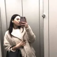 Live sex webcam photo for BrendaHail #277717956