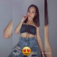 Live sex webcam photo for BrendaSkin #276554452