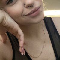 Live sex webcam photo for BrilliantXGirl #275795775