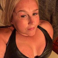 Live sex webcam photo for BritishBBWGilf #276279704