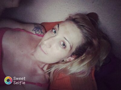 Live sex webcam photo for Bunniyasmine #275611009