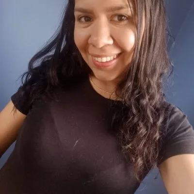 Live sex webcam photo for CamiGutierrezx #275456178