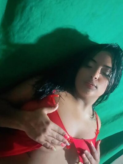 Live sex webcam photo for Camila_Thomas_ #275485145