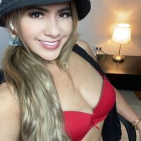 Live sex webcam photo for Camilethot #276053469