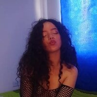 Live sex webcam photo for Camillevansss #277546075