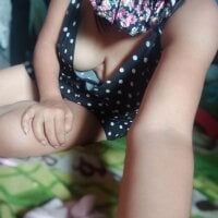 Live sex webcam photo for Camliahorny #277033548