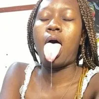 Live sex webcam photo for CandyLovesU2