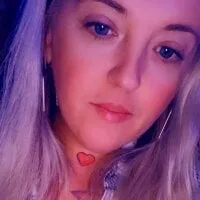 Live sex webcam photo for CarolinaBabie #277976291