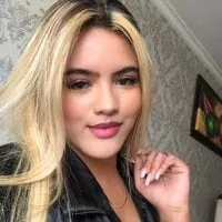 Live sex webcam photo for Caroline_glue #276914784