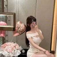 Live sex webcam photo for CcO0o #276438974