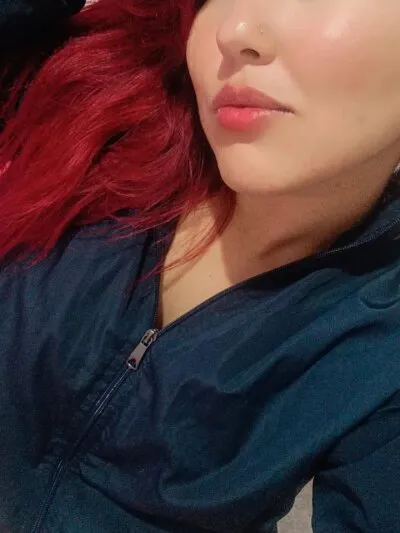 Live sex webcam photo for Charlotte_Lewins #275629591