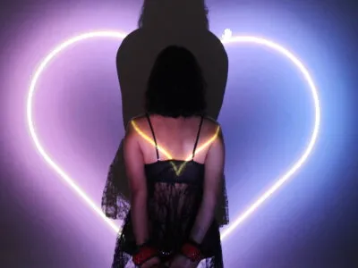 Live sex webcam photo for Charlottee01_ #275462547