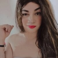 Live sex webcam photo for Chiara_dirty_1 #276561394