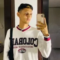 Live sex webcam photo for Chicoslatinboys01 #277822042