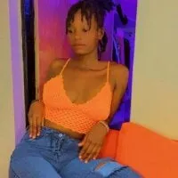 Live sex webcam photo for Ciara123 #276962493