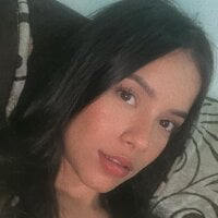 Live sex webcam photo for Cinnamon_Flavor01 #277094278