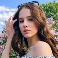 Live sex webcam photo for ClaireBailey #276955519